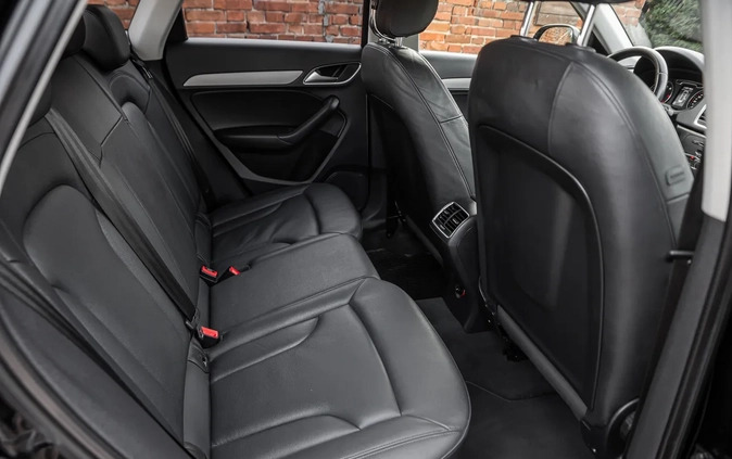 Audi Q3 cena 57900 przebieg: 247500, rok produkcji 2012 z Zwoleń małe 407